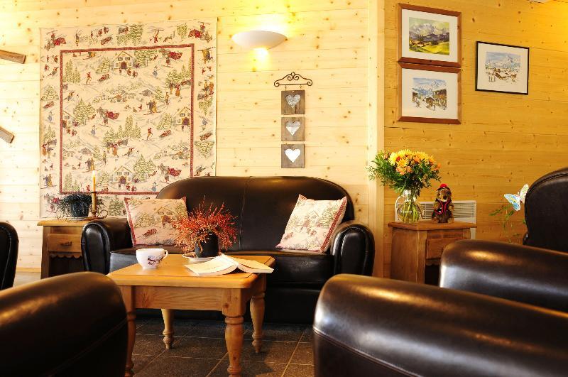 Residence Odalys Les Belles Roches Нотр-Дам-Дьо-Белкомб Екстериор снимка